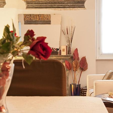 Domus Nova Residenza Il B&Bマントヴァ エクステリア 写真