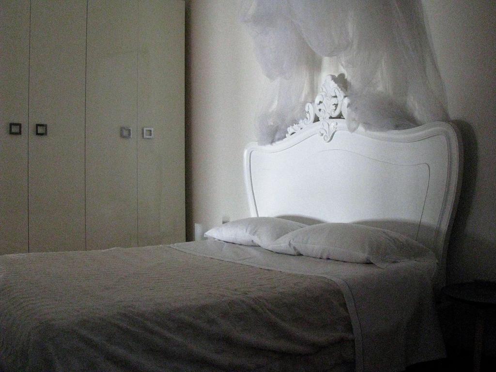 Domus Nova Residenza Il B&Bマントヴァ エクステリア 写真