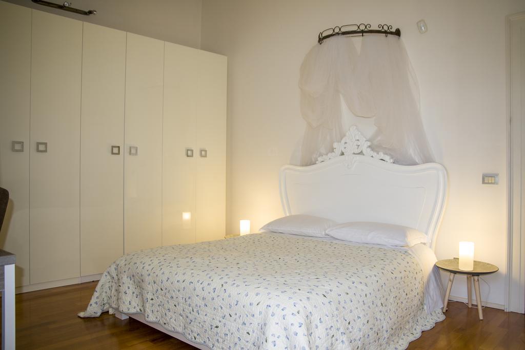Domus Nova Residenza Il B&Bマントヴァ エクステリア 写真