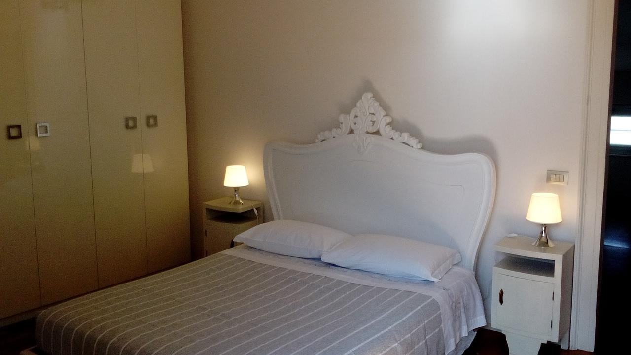 Domus Nova Residenza Il B&Bマントヴァ エクステリア 写真