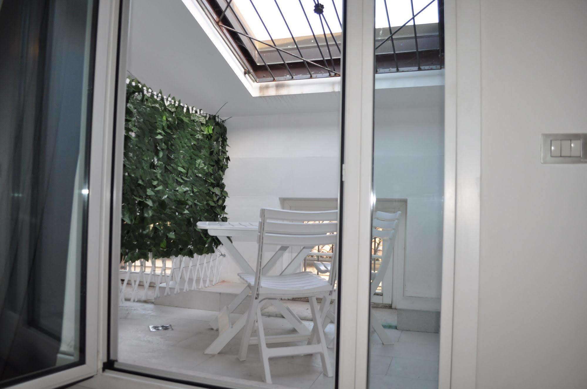 Domus Nova Residenza Il B&Bマントヴァ エクステリア 写真
